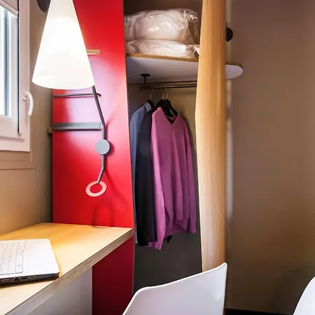 Hotel Ibis Centre - Gare Saint-jean 3*