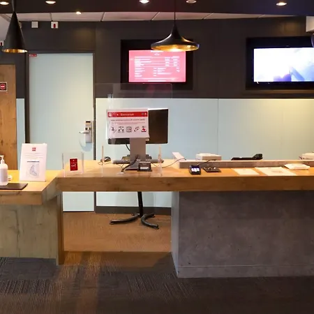 Ibis Centre - Gare Saint-jean Hotel