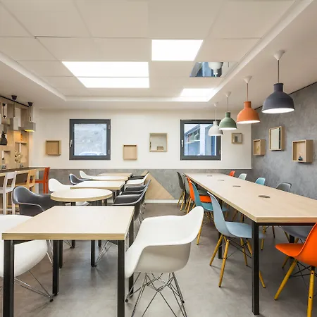 Ibis Centre - Gare Saint-jean Hotel