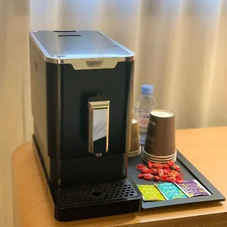 波尔多市中心圣让车站宜必思酒店 波尔多