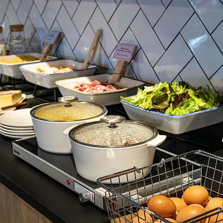 波尔多市中心圣让车站宜必思酒店 酒店