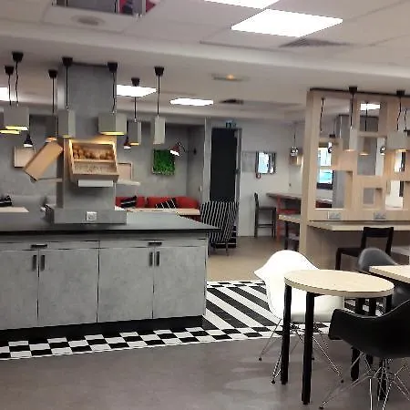 Hotel Ibis Centre - Gare Saint-jean