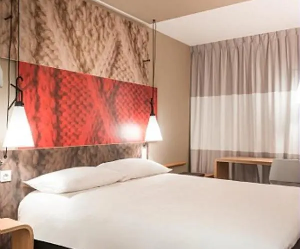 Hotell Ibis Centre - Gare Saint-jean Bordeaux