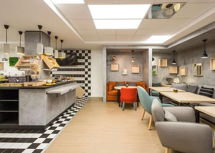 Ibis Centre - Gare Saint-jean מלון בורדו