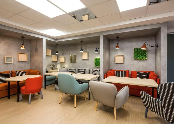 Ibis Centre - Gare Saint-jean Hotel 3*