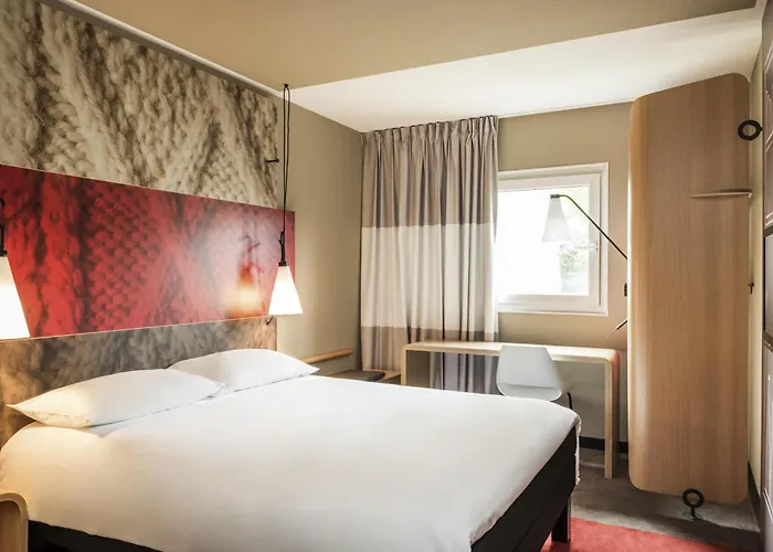 Hotel Ibis Centre - Gare Saint-jean