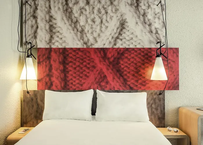 Ibis Centre - Gare Saint-jean 3*