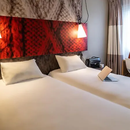 Ibis Centre - Gare Saint-jean Hotel 3*