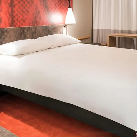 Ibis Centre - Gare Saint-jean Burdeos