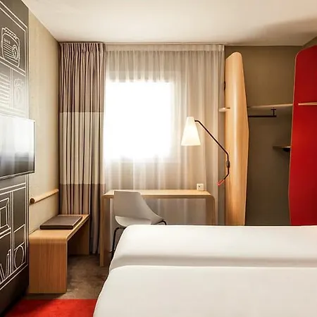 Ibis Centre - Gare Saint-jean Burdeos