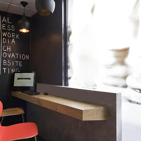Hotel Ibis Centre - Gare Saint-jean
