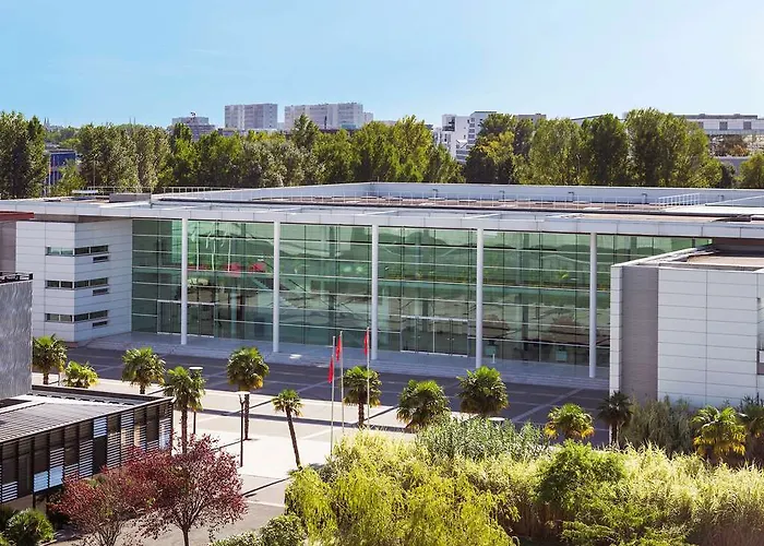 Ibis Centre - Gare Saint-jean Hotell 3*